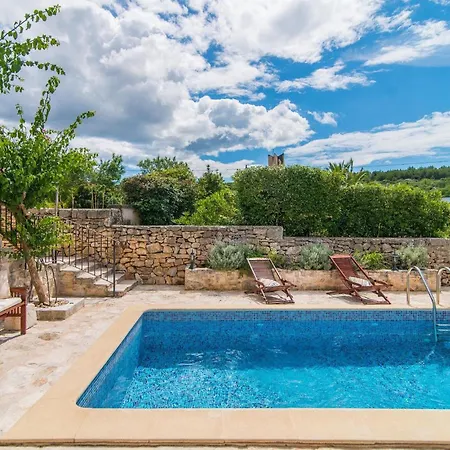 Maruka Ferienhaus Supetar